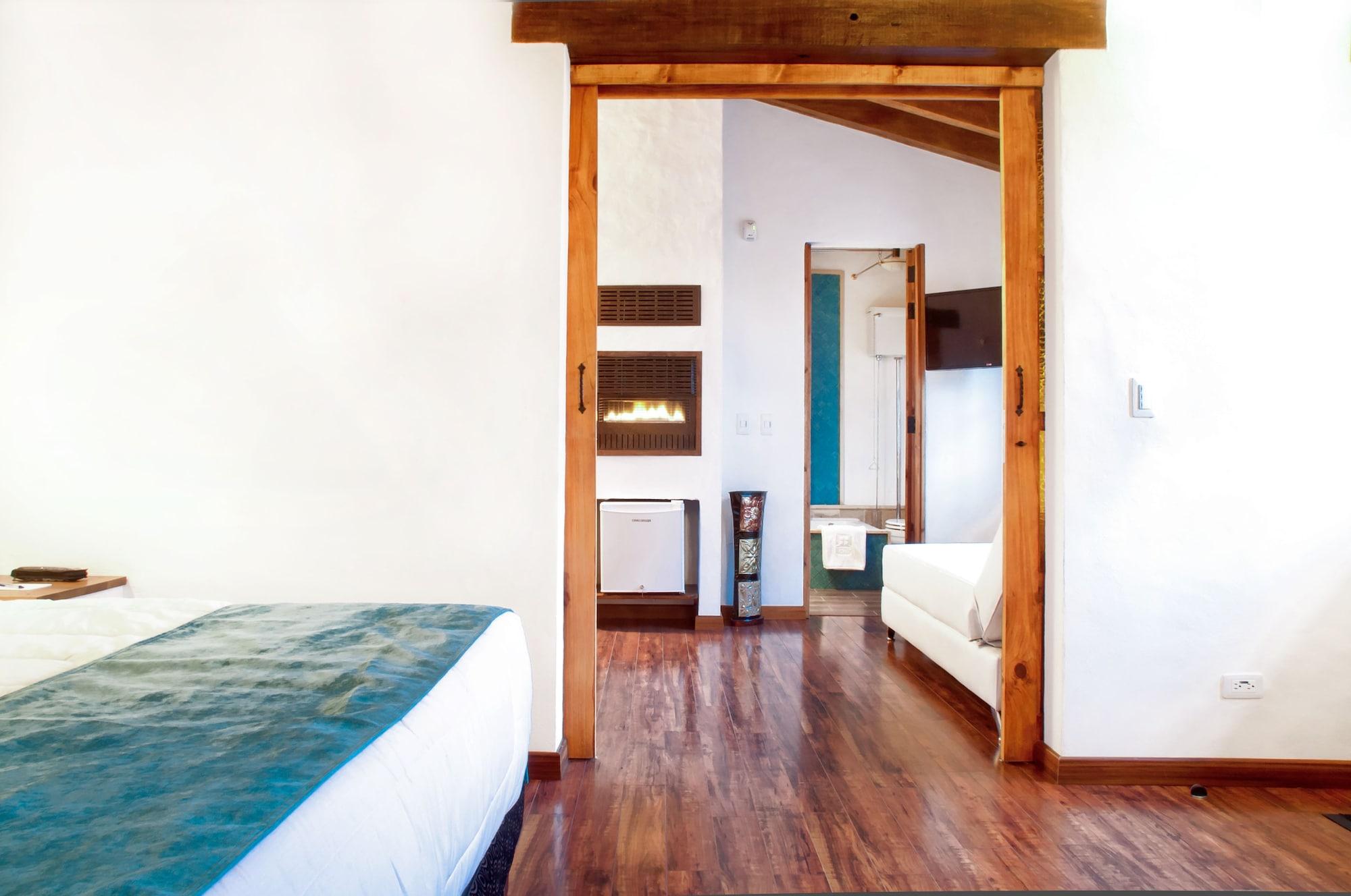 Hotel Casona Usaquen โบโกตา ภายนอก รูปภาพ