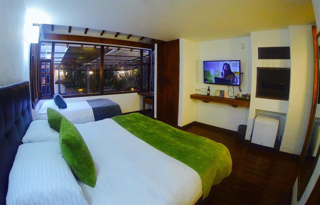 Hotel Casona Usaquen โบโกตา ภายนอก รูปภาพ