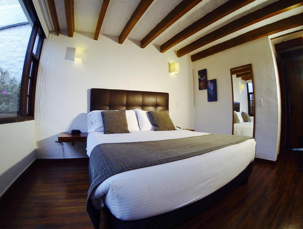 Hotel Casona Usaquen โบโกตา ภายนอก รูปภาพ