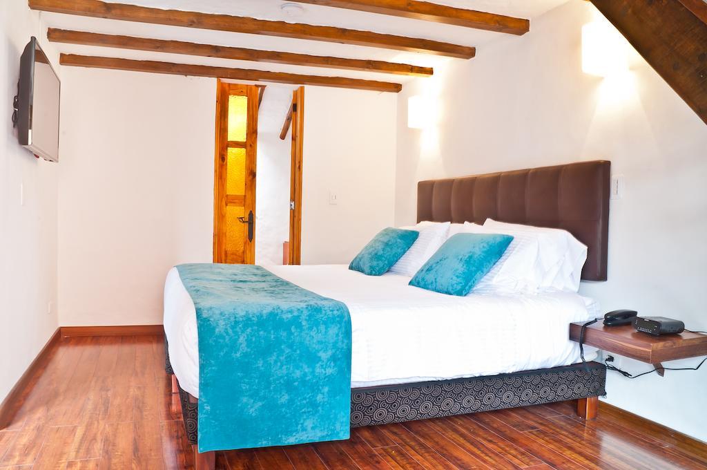 Hotel Casona Usaquen โบโกตา ภายนอก รูปภาพ