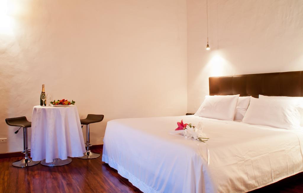 Hotel Casona Usaquen โบโกตา ภายนอก รูปภาพ